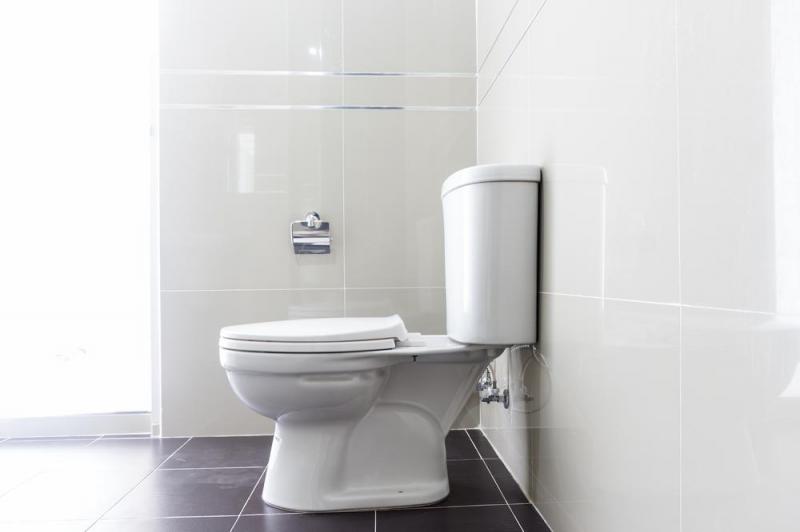 La pose de fa&iuml;ence pour embellir votre salle de bain, nos conseils